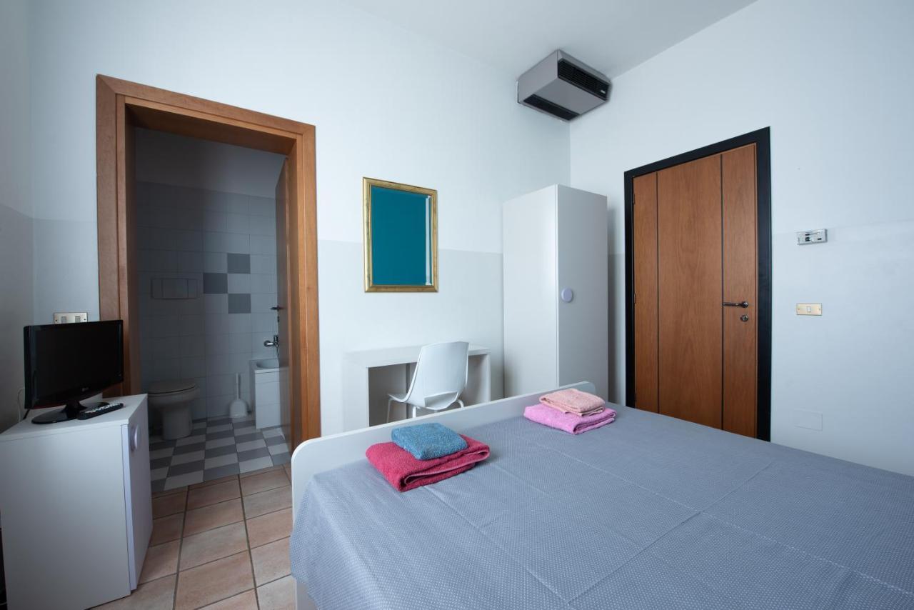 Albergo La Rovere Roverbella المظهر الخارجي الصورة